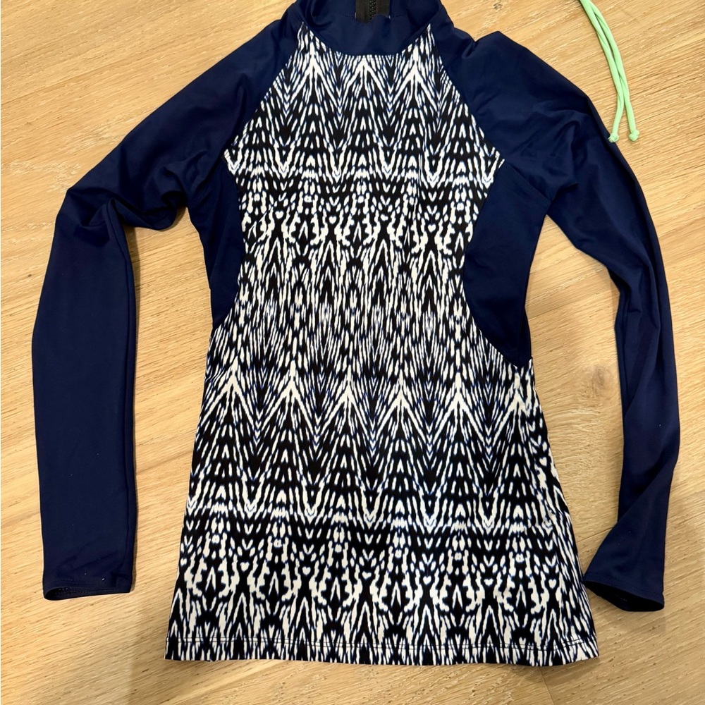 Oysho rash-guard & matching bikini top